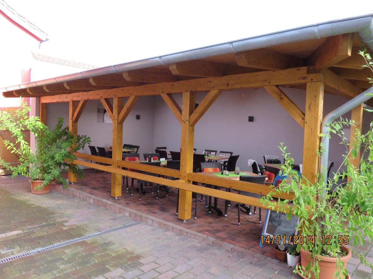 Gasthaus Und Pension Zum Biber Steckby Dış mekan fotoğraf
